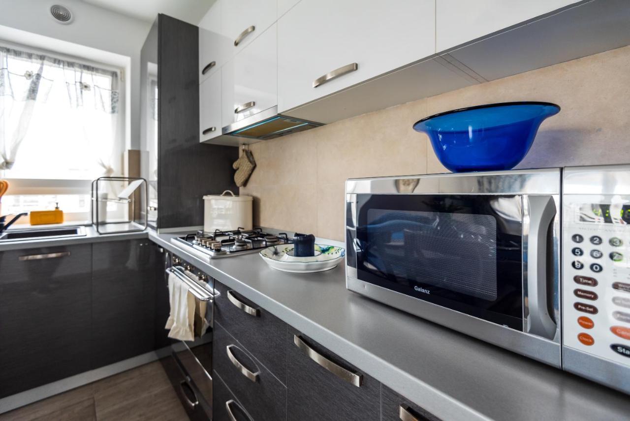 Lovely Chic Studio, On A Beautiful Promenade Apartment Brasov Exterior photo